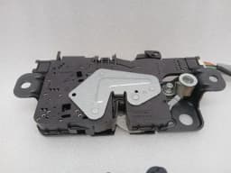 BMW BMW 4 M4 G82 G22 Boot Lock 51247441014 Tailgate Lock — thumbnail 2