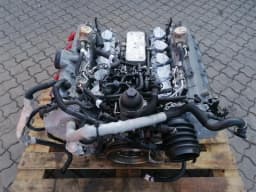 AUDI 2022 AWD AUDI R8 4S PERFORMANCE Engine DMWA DMW Engine 07L100032K V10 5.2 — thumbnail 1
