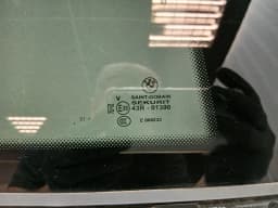 BMW BMW 4 M4 G82 G22 Right Rear 1/4 Glass 7 482 716 Door Window 1/4 Rear RH — thumbnail 3