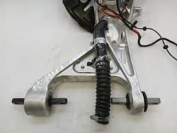 FERRARI Ferrari Roma F169 Right Front Hub 867714 Amalfi Wheel Bearing Housing Front Right — thumbnail 5