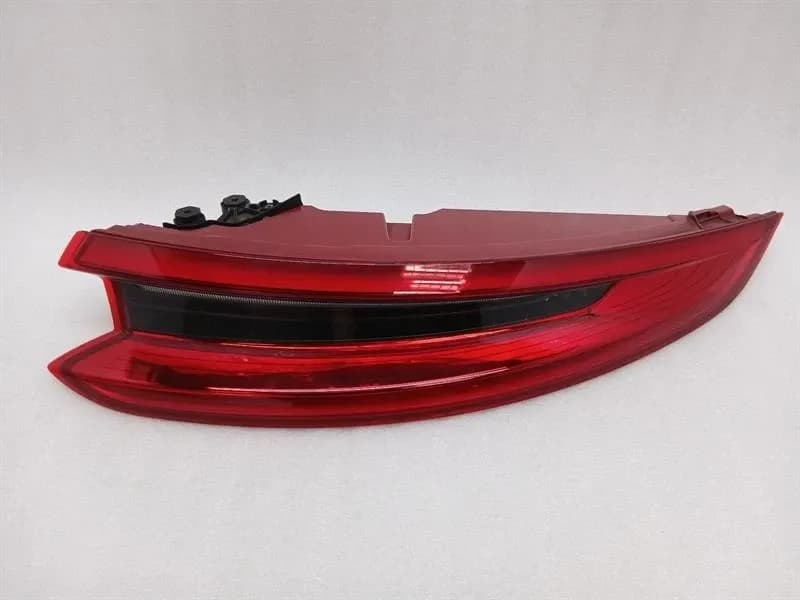 PORSCHE Porsche 991 right rear light 99163116805 tail light rear right defect MK2