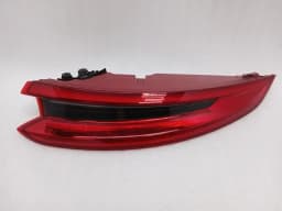 PORSCHE Porsche 991 right rear light 99163116805 tail light rear right defect MK2 — thumbnail 9