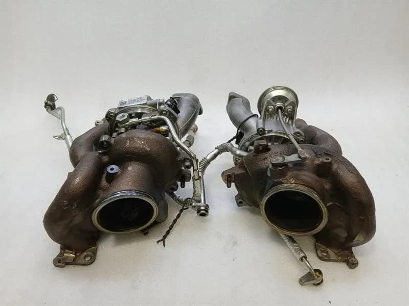 FERRARI Ferrari Portofino Turbo Charger 881804 L+R FAULTY Turbocharger FOR SPARES