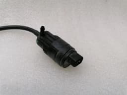 FERRARI Ferrari F12 Berlinetta F152 washer fluid pump 842740 washer water pump — thumbnail 3