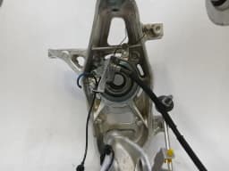 FERRARI Ferrari Roma F169 Right Front Hub 867714 Amalfi Wheel Bearing Housing Front Right — thumbnail 8