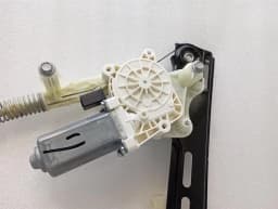 PORSCHE Porsche 991 MK2 Right Front Door Winder 99154297601 Window Regulator Front Right — thumbnail 2