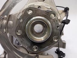 FERRARI Ferrari 296 GTS F171 Right Rear Hub 843963 Wheel Bearing Housing Rear Right — thumbnail 4