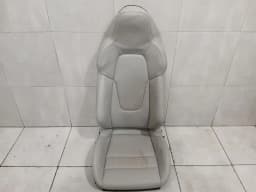 PORSCHE PORSCHE 911 992 LEFT SEAT CHALK LEATHER LH 992 WITH DEFECTS 992881553B — thumbnail 1