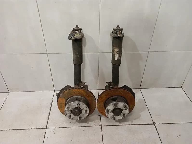 Porsche 911 1984-1989 shock absorber strut 91134104104 shock strut/front axle