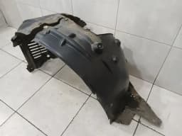 BMW BMW 4 M4 G82 G22 Front Left Wheel Arch Liner 8070503 Wheel Arch Cover FAULTY — thumbnail 4