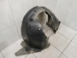 BMW BMW 4 M4 G82 G22 Front Left Wheel Arch Liner 8070503 Wheel Arch Cover FAULTY — thumbnail 8