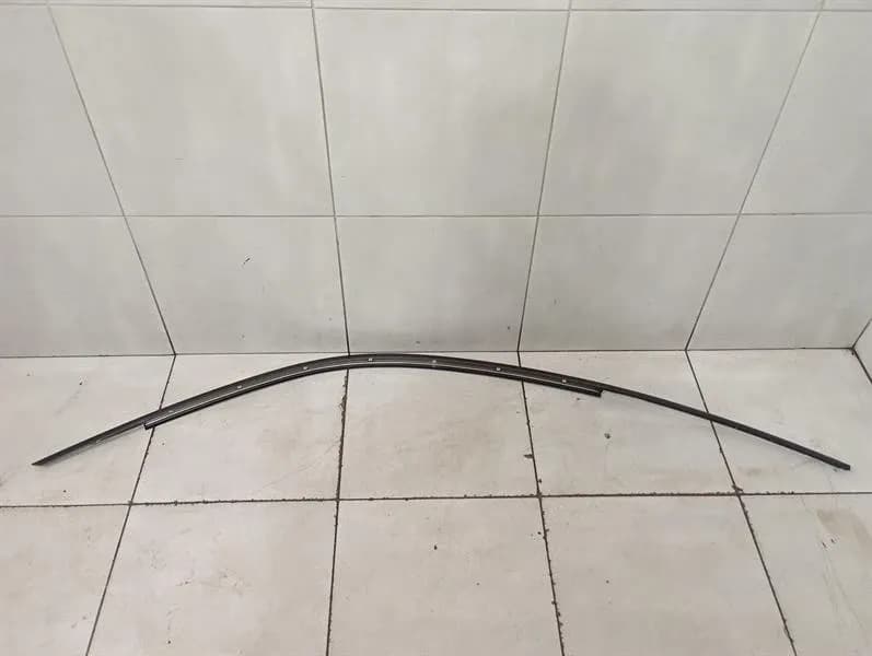 PORSCHE Porsche 911 991 Body Moulding 9915374810203C Strip LEFT LEFT