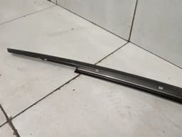 PORSCHE Porsche 911 991 Body Moulding 9915374810203C Strip LEFT LEFT — thumbnail 3