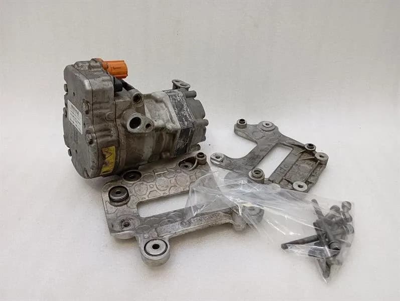 FERRARI Ferrari 296 GTS F171 A/C Compressor 700830 SF90 Air Conditioning Compressor 803367
