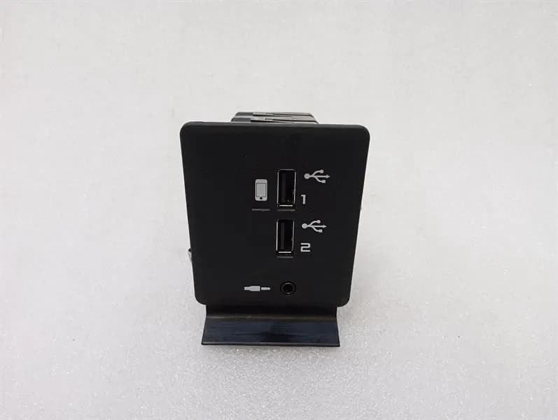 MCLAREN McLaren 720S Coupe Electronic module 14MA406CP control unit USB PORT