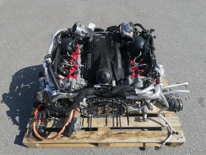 FERRARI 1030HP FERRARI SF90XX F173 Engine F154FB Engine COMPLETE 4.0 V8 985000396 SF90 XX