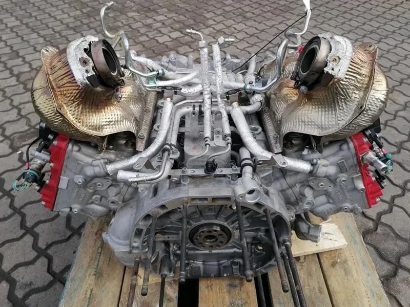 FERRARI Ferrari 296 GTS GTB F171 V6 2.9 Engine 296 985000364 F163BC Engine HYBRID F163