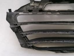 PORSCHE Porsche Cayman 718 RHS bumper bracket 982807684 bumper bracket defect — thumbnail 7