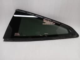 BMW BMW 4 M4 G82 G22 Left Rear 1/4 Glass 7 482 715 Door Window 1/4 Rear LH — thumbnail 10