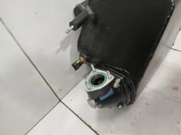 FERRARI Ferrari 599 GTB F141 Oil Tank 224541 Oil Tank 180320 Tank Plug — thumbnail 5