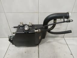 FERRARI Ferrari 599 GTB F141 Oil Tank 224541 Oil Tank 180320 Tank Plug — thumbnail 3