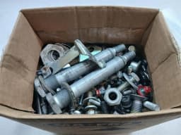 FERRARI FERRARI CALIFORNIA T F149 14-17 SCREWS BOLTS FROM ONE CAR SET BOLTS — thumbnail 1