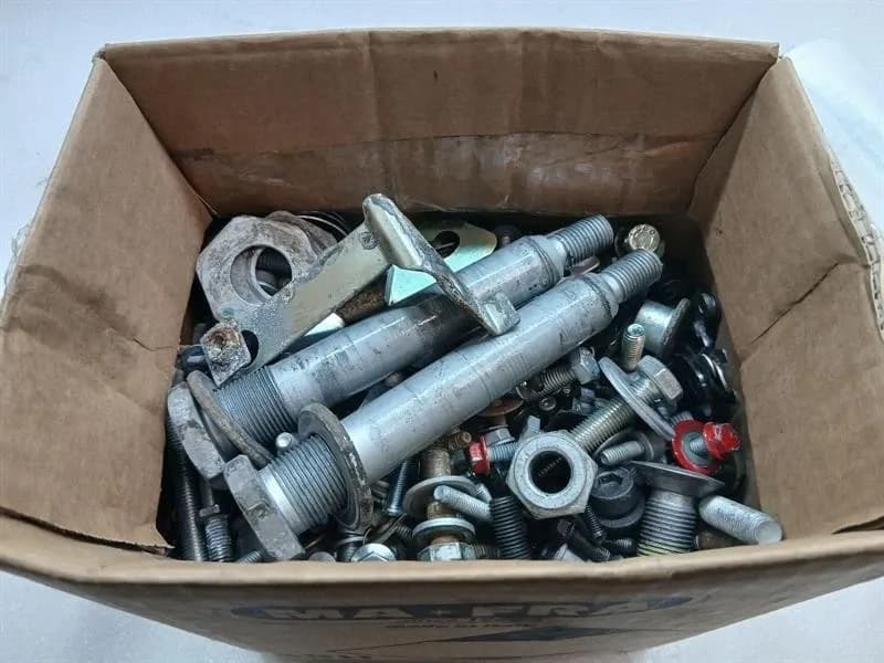 FERRARI FERRARI CALIFORNIA T F149 14-17 SCREWS BOLTS FROM ONE CAR SET BOLTS