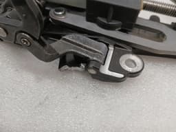 ASTON MARTIN ASTON MARTIN VANQUISH AM310 ROOF LOCK PARTS — thumbnail 8