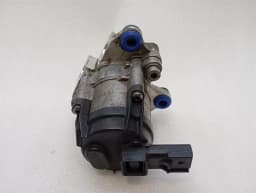 FERRARI Ferrari SF90 F173 oil pump 968766 SF90 oil pump oil auxiliary pump additional — thumbnail 3