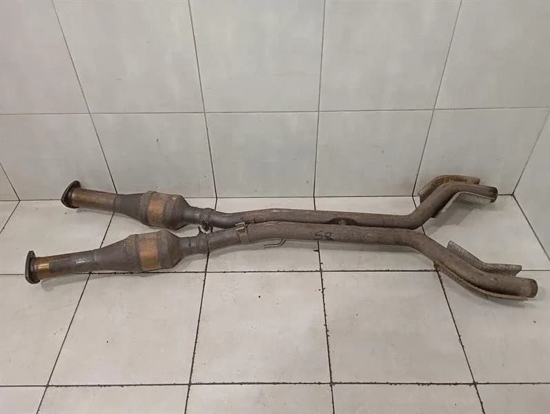 Aston Martin Vanquish AM310 Catalytic Converter 8G43-5E211-AD Catalytic Converter