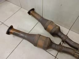 ASTON MARTIN Aston Martin Vanquish AM310 Catalytic Converter 8G43-5E211-AD Catalytic Converter — thumbnail 4