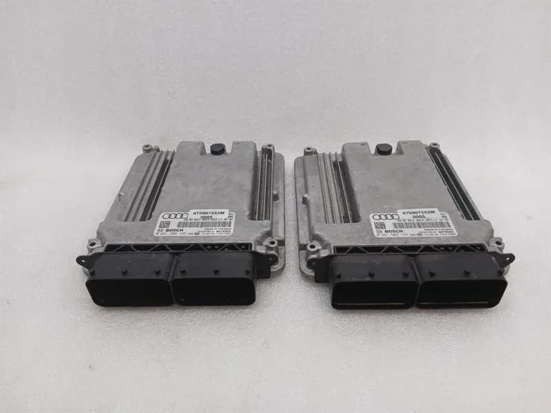 LAMBORGHINI Lamborghini Huracan LP640 EVO Engine ECU 4T0907552M Engine Control Unit SET OF 2