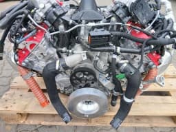 FERRARI 1030HP FERRARI SF90XX F173 Engine F154FB Engine COMPLETE 4.0 V8 985000396 SF90 XX — thumbnail 2