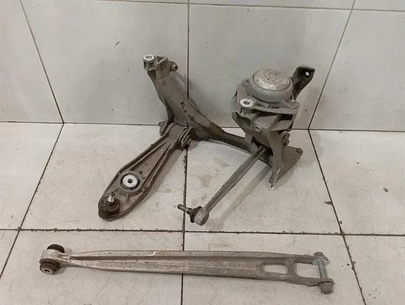 Porsche Cayman 981 Left Rear Hub 98133115707 Wheel Bearing Housing Rear Left