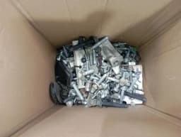 CHEVROLET CHEVROLET CORVETTE C7 SCREWS BOLTS FROM ONE CAR SET KIT BOLTS — thumbnail 1