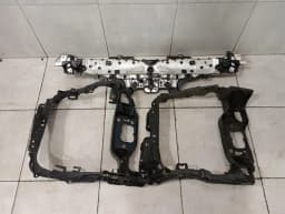 PORSCHE Porsche Macan 95B front end clip 95B805479G lock carrier front mask — thumbnail 1