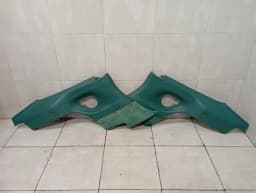 PORSCHE Porsche 911 996 covering 99655507107 rear 1/4 nephrite green cover defect — thumbnail 1