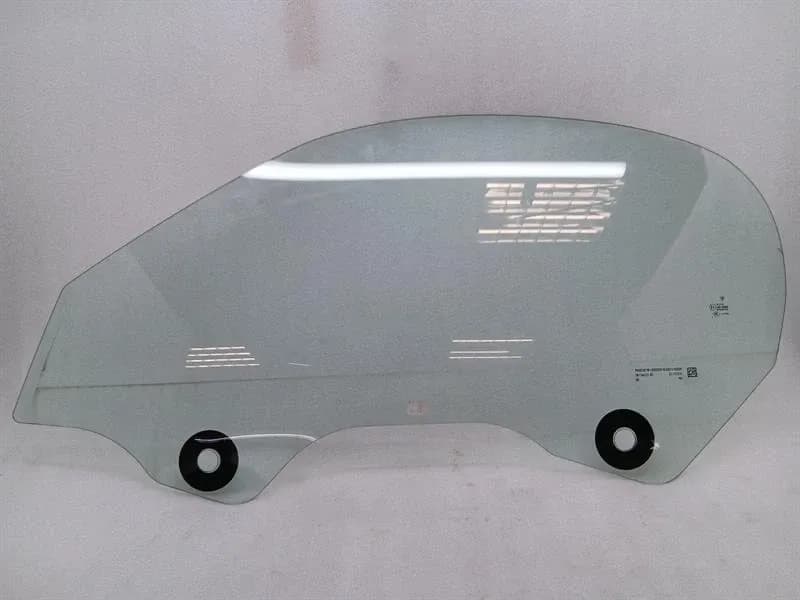 Porsche Boxster 981 left front door glass 98154251102 door window front left