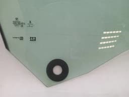 BMW BMW 4 M4 G82 G22 left front door glass 7955243 door window front left scratches — thumbnail 6