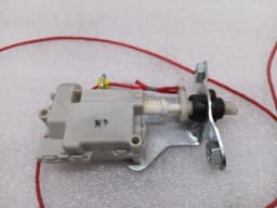 FERRARI FERRARI CALIFORNIA T F149 14-17 85143200 FUEL CAP ACTUATOR — thumbnail 2
