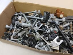 LAMBORGHINI LAMBORGHINI HURACAN LP640 SPYDER SCREWS BOLTS FROM ONE CAR SET SET BOLTS — thumbnail 6