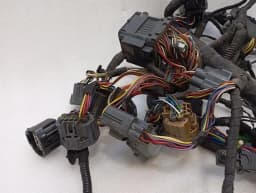 ASTON MARTIN ASTON MARTIN VANQUISH AM310 Wiring Loom FD33-14290-BC RHD FRONT ENGINE BAY — thumbnail 6