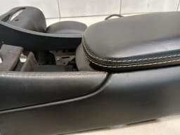 ASTON MARTIN Aston Martin Vanquish AM310 Armrest Aston Centre Armrest Armrest 2013-2016 — thumbnail 10