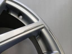 MASERATI Maserati Alloy Wheel 670044700 Levante 9JX21 ET 40.5 Rim — thumbnail 4