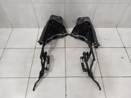 AUDI Audi R8 4S AWD Stowage box hinge set 4S7825003D tailgate hinge set — thumbnail 1