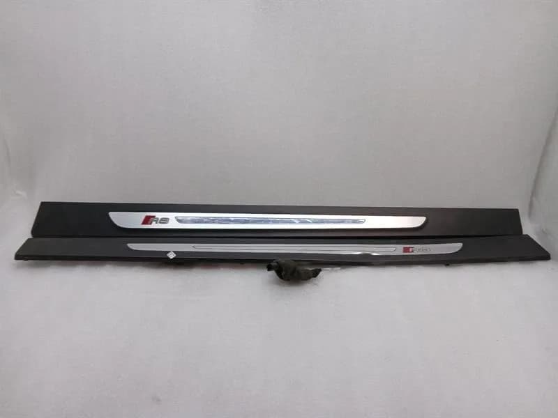 AUDI Audi R8 4S AWD door sill set illuminated 4S0853371A entry sill set LED