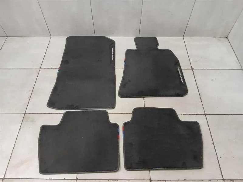BMW BMW 4 M4 G82 G22 FLOOR MATS 51475A14E79 GENUINE M PERFORMANCE RIGHT HAND DRIVE RHD