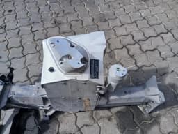 ASTON MARTIN Aston Martin Vanquish AM310 Front End Clip 8G43-CSA01-GA Lock Carrier Front Mask — thumbnail 5