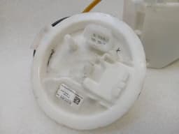 BMW BMW 4 M4 G82 G22 Fuel Pump Electric 8 077 484 Fuel Pump M3 G80 81 — thumbnail 2