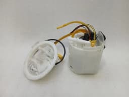 BMW BMW 4 M4 G82 G22 Fuel Pump Electric 8 077 484 Fuel Pump M3 G80 81 — thumbnail 1